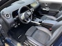 Mercedes-Benz EQA 250 Business Solution AMG 67 kWh Head-up / Stoel verwarmd met geheugen / Pano / 360 camera /