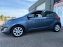 Hyundai i20 1.2i i-Vision 5 drs met parkeersensoren en airco en cruise controle en nieuwe apk