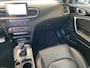 Kia ProCeed 1.4 T-GDI GT-Line,Automaat,Panoramadak,Navigatie,Achteruitrijcamera,Spraakbediening,Keyless,Trekaak,Cruisecontrol Adaptief,DAB,Leder,Stoel&Stuurverwarming,17 Inch Lmv