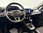 Renault Captur 90PK TCe Intens | Navi | Camera | Climate Control | Parkeersensoren | Apple CarPlay/Android Auto | Licht & Regen Sensor | Full LED | Lichtmetalen Velgen | Armsteun |