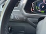 Volkswagen Tiguan 1.4 TSI eHybrid Life | trekhaak | keyless | camera