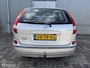 Nissan Almera Tino 1.8 Acenta Automaat 2004 / Airco / Trekhaak / Cruisecontrol / winterbandenset / NAP