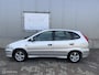 Nissan Almera Tino 1.8 Acenta Automaat 2004 / Airco / Trekhaak / Cruisecontrol / winterbandenset / NAP