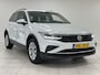Volkswagen Tiguan 1.5 TSI Elegance ELEK. WEGKLAPBARE TREKHAAK | ACHTERUITRIJCAMERA | STOEL-/STUURVERWARMING |
