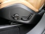Volvo XC60 2.0 Recharge T8 AWD Inscription | Luchtvering | Bowers & Wilkens | Nappa | Stoelventilatie | 360°-camera | Trekhaak | 22-inch velgen | Head-up display | Apple-/Android Carplay | Full-LED | Massage stoelen