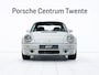 Porsche 911 Carrera