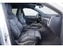 Porsche Cayenne Coupé 3.0 E-Hybrid | Techart | Alcantara | Sport Design | Krijt | Soft-Close | HUD | PDLS | Carbon Dak | Ligtgewicht sportpakket carbon |