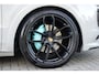 Porsche Cayenne Coupé 3.0 E-Hybrid | Techart | Alcantara | Sport Design | Krijt | Soft-Close | HUD | PDLS | Carbon Dak | Ligtgewicht sportpakket carbon |