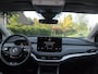 Skoda Enyaq iV 80 | Panoramadak | Trekhaak | Camera | Warmtepomp | Sfeerverlichting | ACC | NL-Auto |