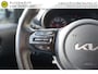 Kia Picanto 1.0 DPi Prestige DynamicLine Upgrade pack LUXE! STOELVERWARMING - STUURVERWARMING - APPLE CARPLAY / ANDROID - CAMERA - AIRCO - DAB+ - BLUETOOTH - 4 ELEKTR RAMEN - PRIVACYGLAS - LM VELGEN - AUT. VERLICHTING - VOLLEDIG DEALER ONDERHOUDEN