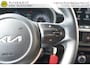 Kia Picanto 1.0 DPi Prestige DynamicLine Upgrade pack LUXE! STOELVERWARMING - STUURVERWARMING - APPLE CARPLAY / ANDROID - CAMERA - AIRCO - DAB+ - BLUETOOTH - 4 ELEKTR RAMEN - PRIVACYGLAS - LM VELGEN - AUT. VERLICHTING - VOLLEDIG DEALER ONDERHOUDEN