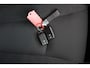 Toyota Urban Cruiser Dynamic 61 kWh | Stuur en stoelverwarming | Navigatie | Parkeersensoren | All season banden |