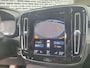 Volvo XC40 1.5 T4 Recharge Inscription | Adaptieve Cruise Control | Trekhaak | Parkeercamera | Stoel-/Stuur-/Voorruitverwarming | Standverwarming | Apple CarPlay & Android Auto |