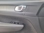 Volvo XC40 1.5 T4 Recharge Inscription | Adaptieve Cruise Control | Trekhaak | Parkeercamera | Stoel-/Stuur-/Voorruitverwarming | Standverwarming | Apple CarPlay & Android Auto |
