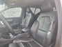 Volvo XC40 1.5 T4 Recharge Inscription | Adaptieve Cruise Control | Trekhaak | Parkeercamera | Stoel-/Stuur-/Voorruitverwarming | Standverwarming | Apple CarPlay & Android Auto |