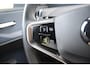 Volvo EX30 Single Motor Extended Range Plus 69 kWh | Verwarmbare voorstoelen en stuurwiel | Apple carplay/Android auto | Adaptieve cruise control | Warmtepomp | Keyless