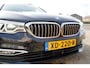 BMW 5-Serie Touring 520d High Executive 190pk | Apple Carplay/Android Auto | Cruise control adaptief | Dodehoekdetectie | Elektrisch glazen panorama-dak | Head-up display | Luxe lederen bekleding | Rondomzicht camera | Stoel verwarming/ventilatie voor | Dealer onderhouden!