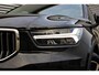 Volvo XC40 2.0 B4 AWD Inscription // Trekhaak | 2100KG trekgewicht | Harman Kardon | Camera | Stoel- + stuurwielverwarming | Orrefors Crystal Gearshift