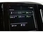 Volvo XC40 2.0 B4 AWD Inscription // Trekhaak | 2100KG trekgewicht | Harman Kardon | Camera | Stoel- + stuurwielverwarming | Orrefors Crystal Gearshift