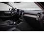 Volvo XC40 2.0 B4 AWD Inscription // Trekhaak | 2100KG trekgewicht | Harman Kardon | Camera | Stoel- + stuurwielverwarming | Orrefors Crystal Gearshift