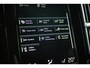 Volvo XC40 2.0 B4 AWD Inscription // Trekhaak | 2100KG trekgewicht | Harman Kardon | Camera | Stoel- + stuurwielverwarming | Orrefors Crystal Gearshift