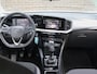 Opel Mokka 100pk | Achteruitrijcamera | Parkeersensoren achter | Navigatie | Apple carplay/Android auto