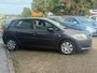 Toyota Auris 1.4-16V Terra
