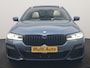 BMW 5-Serie Touring 530e M Sport PHEV 293pk Dealer O.H. | Active Steering | Trekhaak Af Fabriek | Panodak | Head Up | Adaptive Cruise | Adaptief Onderstel | Camera | Laser LED | Lederen Comfortstoelen Memory & Verwarmd | Sfeerverlichting | Blis | Plug In Hybrid |