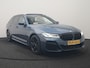 BMW 5-Serie Touring 530e M Sport PHEV 293pk Dealer O.H. | Active Steering | Trekhaak Af Fabriek | Panodak | Head Up | Adaptive Cruise | Adaptief Onderstel | Camera | Laser LED | Lederen Comfortstoelen Memory & Verwarmd | Sfeerverlichting | Blis | Plug In Hybrid |