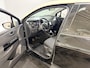Renault Captur 90PK TCe Dynamique | Navi | Camera | Parkeersensoren | Climate Control | Cruise Control | Lichtmetalen Velgen | Licht & Regen Sensor | Bluetooth | USB | LED Dagrijverlichting |