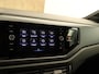Volkswagen Taigo 1.0 TSI R-Line Business - CLIMATE CONTROL - CAMERA - PARKEERSENSOREN VOOR/ ACHTER - DAKRAILS - PASSAGIERSSTOEL IN HOOGTE VERSTELBAAR - APPLE CARPLAY/ ANDROID AUTO - 17 INCH LICHT METALEN VELGEN - SPORTSTOELEN - KEYLESS ENTRY/ START