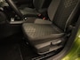 Volkswagen Taigo 1.0 TSI R-Line Business - CLIMATE CONTROL - CAMERA - PARKEERSENSOREN VOOR/ ACHTER - DAKRAILS - PASSAGIERSSTOEL IN HOOGTE VERSTELBAAR - APPLE CARPLAY/ ANDROID AUTO - 17 INCH LICHT METALEN VELGEN - SPORTSTOELEN - KEYLESS ENTRY/ START