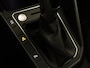 Volkswagen Taigo 1.0 TSI R-Line Business - CLIMATE CONTROL - CAMERA - PARKEERSENSOREN VOOR/ ACHTER - DAKRAILS - PASSAGIERSSTOEL IN HOOGTE VERSTELBAAR - APPLE CARPLAY/ ANDROID AUTO - 17 INCH LICHT METALEN VELGEN - SPORTSTOELEN - KEYLESS ENTRY/ START