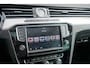 Volkswagen Passat Variant 1.8 TSI R-Line Automaat/Pano/Trekhaak/Camera/LED/ACC