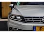 Volkswagen Passat Variant 1.8 TSI R-Line Automaat/Pano/Trekhaak/Camera/LED/ACC