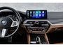 BMW 5-Serie 530e Business Edition Plus | M-sport | Lederen bekleding | Stoelverwarming