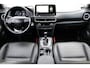 Hyundai Kona 1.6 GDI HEV Premium, Stoel-stuurverwarming + koeling, Trekhaak, Donker glas, Navi, App connect, Cruise, Clima, head-up display, Pdc + camera