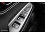 Hyundai Kona 1.6 GDI HEV Premium, Stoel-stuurverwarming + koeling, Trekhaak, Donker glas, Navi, App connect, Cruise, Clima, head-up display, Pdc + camera