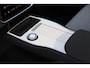Volvo EX90 Twin Motor Performance Ultra 7p. 111 kWh | Actieve Luchtvering Met FOUR-C | Panoramadak | Premium audio by Bowers & Wilkins | Verwarmbare voorstoelen, achterbank, stuurwiel | Rondom zichtcamera | Head-up Display | 22 inch Lichtmetalen Velgen