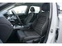 Audi A4 Avant 1.8 TFSI Business Edition *Gletsjerwit Metallic* + SPORTSTOELEN / TREKHAAK / XENON