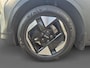 Kia EV3 Plus 81.4 kWh | Cruise Control | Climate Control | Camera | Navigatie | Stoelverwarming | Stoelverwarming | Rubberen Matten | Spatlappen |