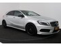 Mercedes-Benz A-klasse 180 Ambition (STOELVERWARMING, NAVIGATIE, PARKEERSENSOREN)