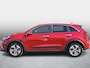 Kia Niro EV e-Niro ExecutiveLine 64 kWh SOH 84,4% | Warmtepomp | 3 Fase | Memory | Adaptive Cruise | Stoel & Achterbankverwarming + Ventilatie | Dealeronderhouden | 1e Eigenaar | Full-LED |