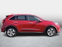 Kia Niro EV e-Niro ExecutiveLine 64 kWh SOH 84,4% | Warmtepomp | 3 Fase | Memory | Adaptive Cruise | Stoel & Achterbankverwarming + Ventilatie | Dealeronderhouden | 1e Eigenaar | Full-LED |