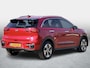 Kia Niro EV e-Niro ExecutiveLine 64 kWh SOH 84,4% | Warmtepomp | 3 Fase | Memory | Adaptive Cruise | Stoel & Achterbankverwarming + Ventilatie | Dealeronderhouden | 1e Eigenaar | Full-LED |
