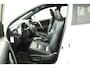 Toyota RAV4 2.5 Hybrid AWD Executive Business | Lederen bekleding | Trekhaak | Cruise control | Achteruitrijcamera |