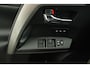 Toyota RAV4 2.5 Hybrid AWD Executive Business | Lederen bekleding | Trekhaak | Cruise control | Achteruitrijcamera |