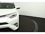 Toyota RAV4 2.5 Hybrid AWD Executive Business | Lederen bekleding | Trekhaak | Cruise control | Achteruitrijcamera |