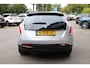 Lancia Delta 1.8-16V Di Platinum PANO LEER 2xPDC 18"LMV AUTOMAAT CRUISE CLIMA ENZ!