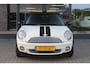 MINI Cooper 3-Deurs 1.6 Chili | Nieuwe APK | Cruise-control | Telefoonvoorbereiding | Navigatie | Airco | All-Season |